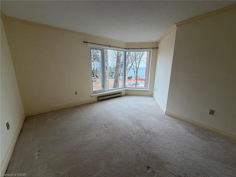 2220 Lakeshore Rd #25 — Photo 25