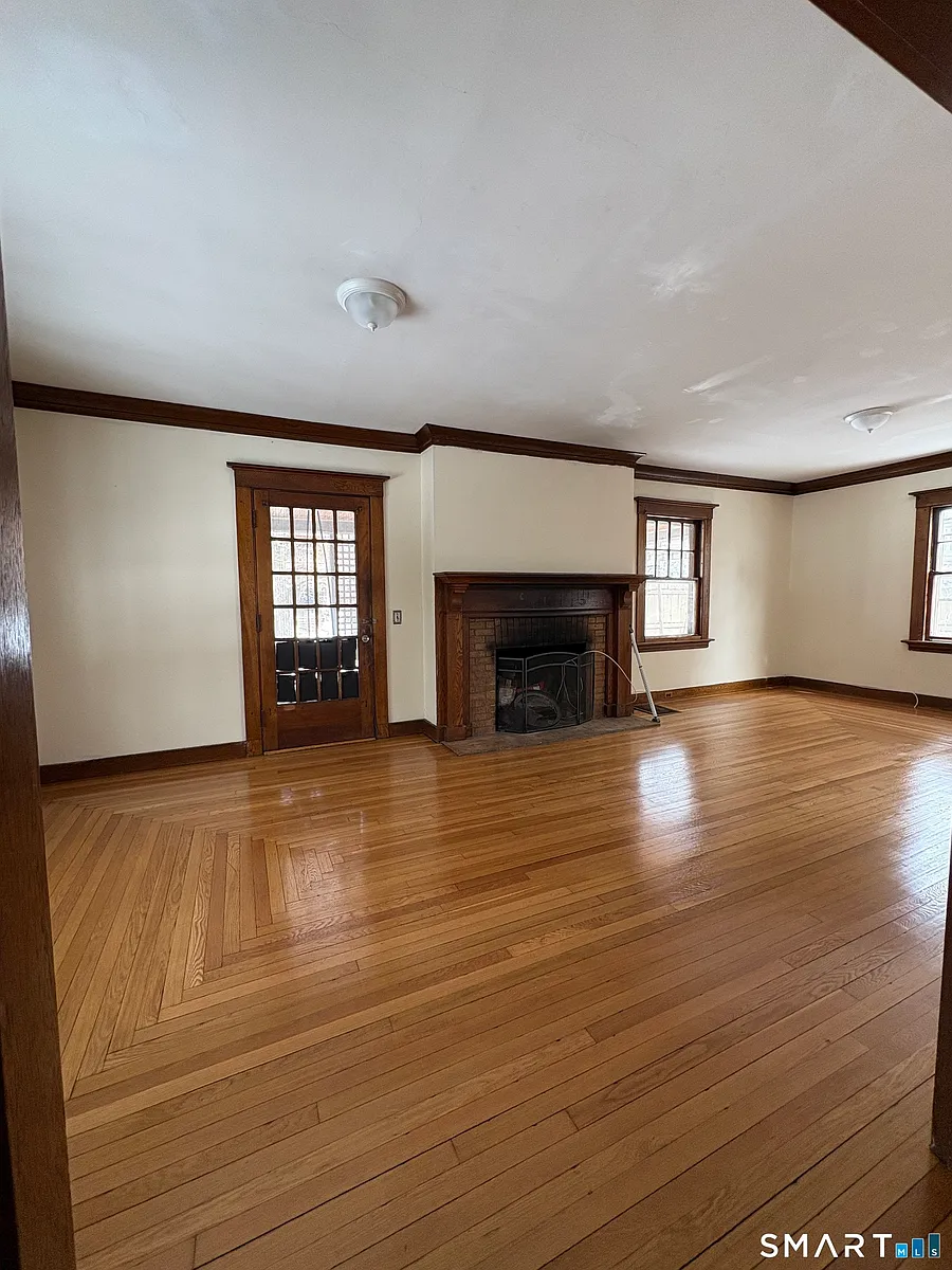 Building Photo - 49 Hubinger St