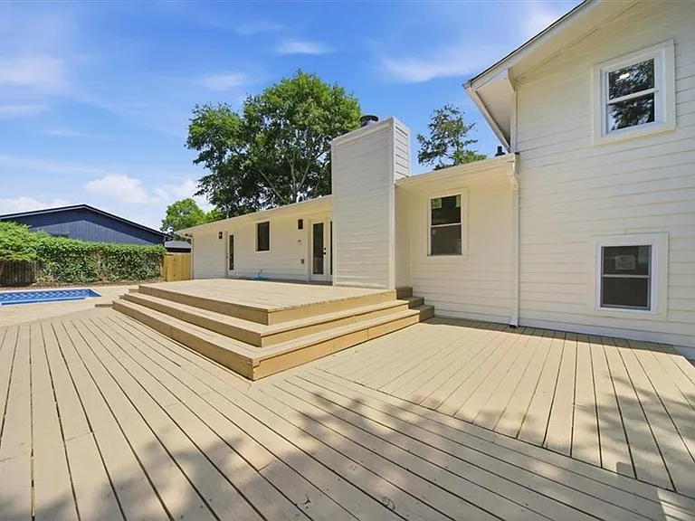 1073 Grayson Pkwy — Photo 33
