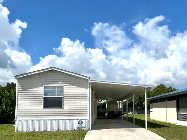 5000 SE Federal Highway #806, Stuart, FL 34997