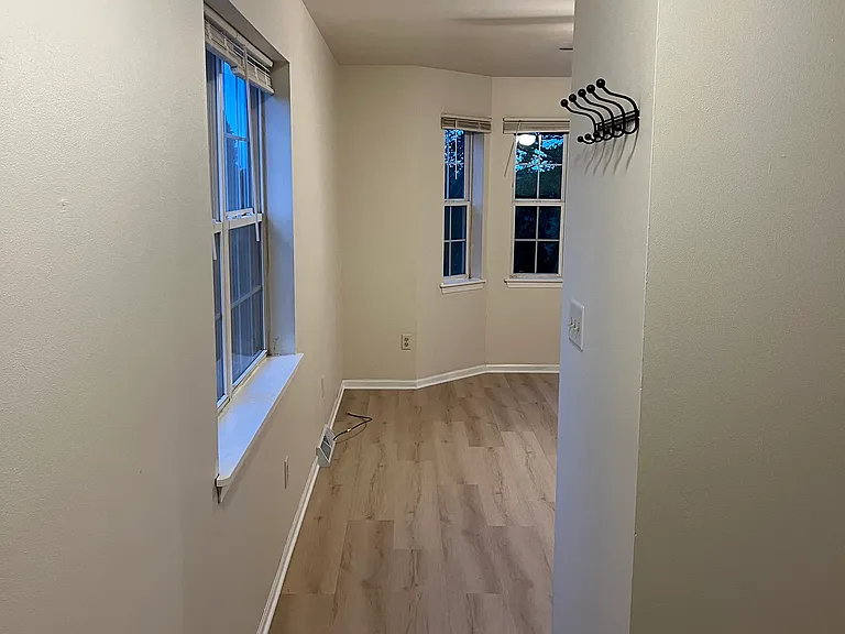 8709 High Rd — Photo 8