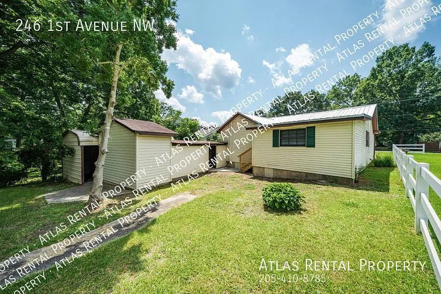 Stunning Renovated 3BR/2BA Home Move-In Ready! — Photo 4