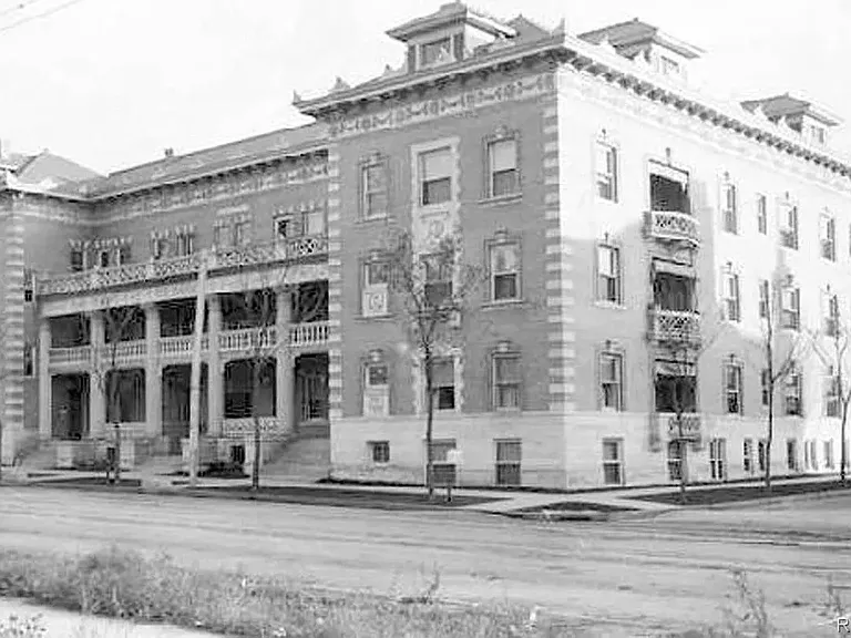 1210 E Colfax Ave #106 — Photo 24