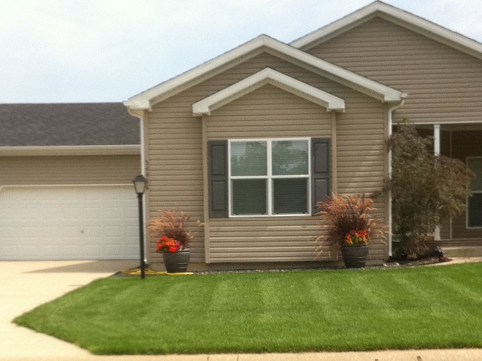 1st image of 54468 Wexford Dr