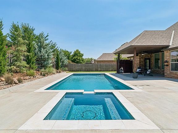 4th image of 4640 Silver Charm Ln