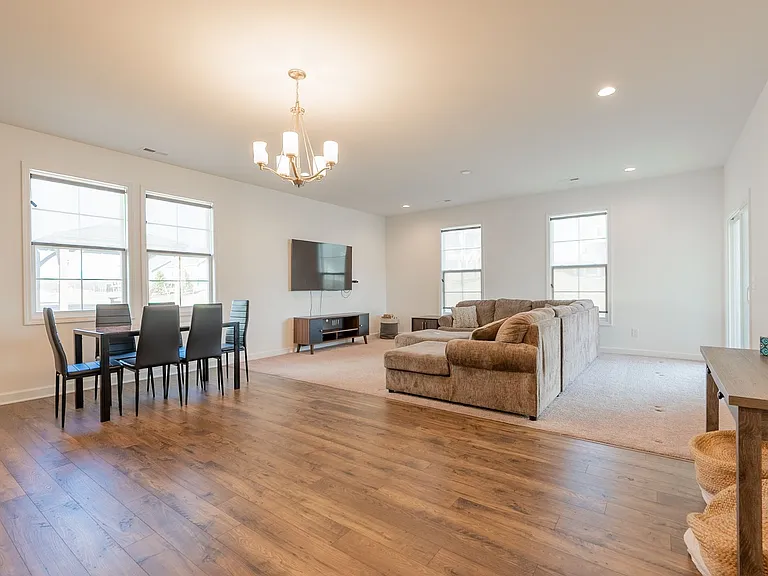 5006 Forsythia Pl — Photo 28