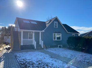 24 Epworth St, Worcester, MA 01610