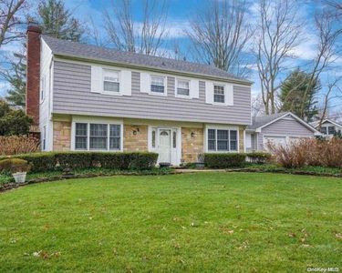 36 Shelbourne Lane, Stony Brook, NY, 11790