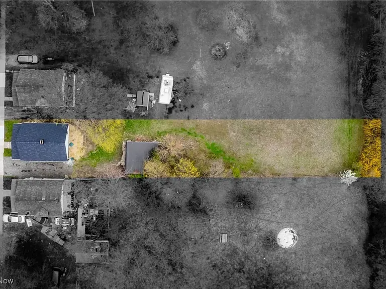 1821 Kenneth Ave — Photo 23