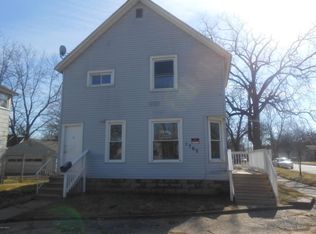 1702 E Main St, Kalamazoo, MI 49048