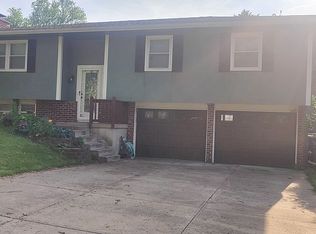 9406 Mullen Rd, Lenexa, KS 66215