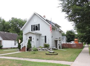 223 Shirley St, Fort Atkinson, WI 53538