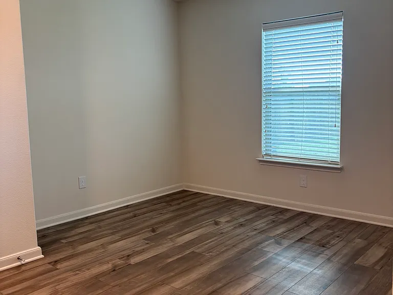 3095 Barzona Rd — Photo 12