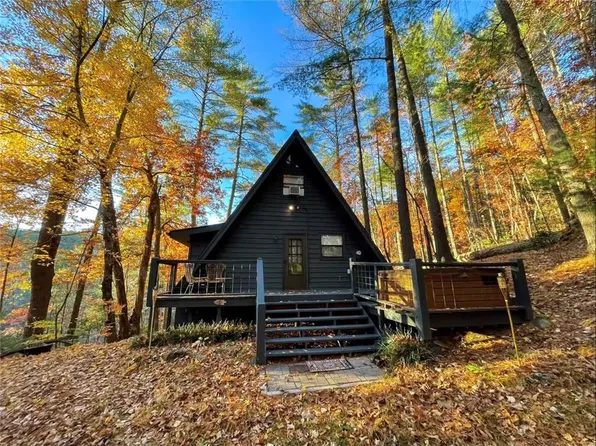 249 Hemlock Ln, Suches, GA 30572