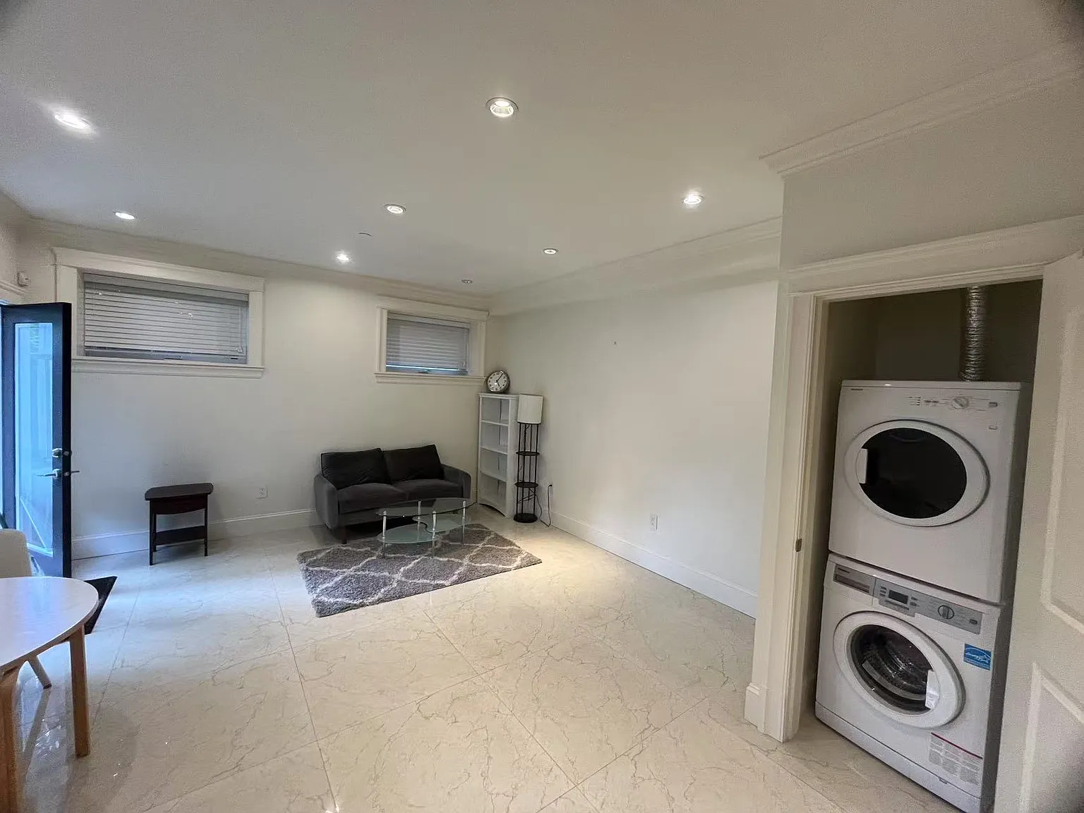 1 bed, 750 sqft, $1,850 — Photo 3