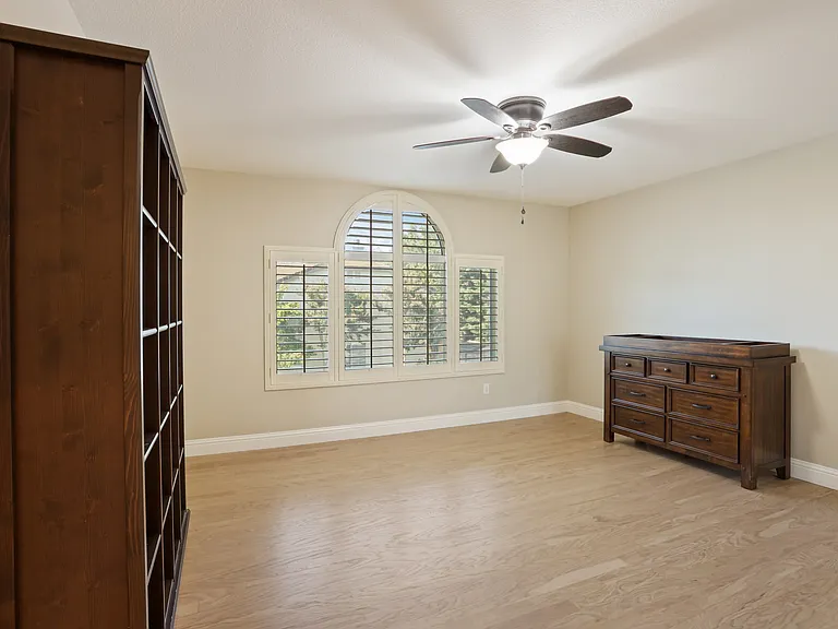 6687 Brook Falls Cir — Photo 4