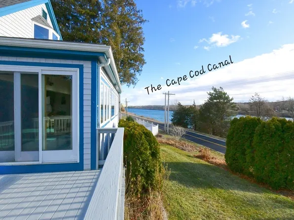 18 Gibbs Rd, Bourne, MA 02532