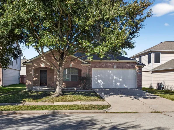 10635 Gold Finch Rd, Baytown, TX 77523