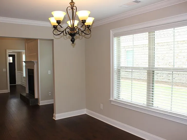 2436 Snowshill Ln — Photo 14