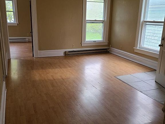 2nd image of 246 Gates Ave