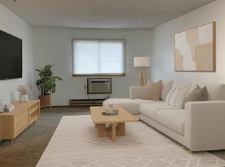 1104 10th Ave N #10, Onalaska, WI 54650