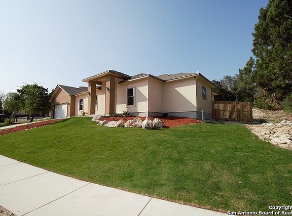 4th image of 4311 Manitou Bay Dr.