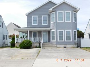 246 10th St S, Brigantine, NJ 08203