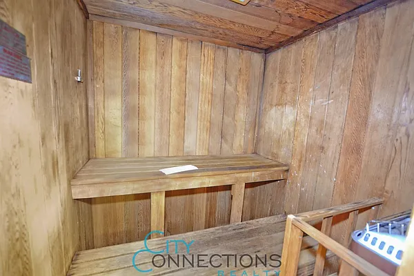 Rented by City Connections Realty | media 27