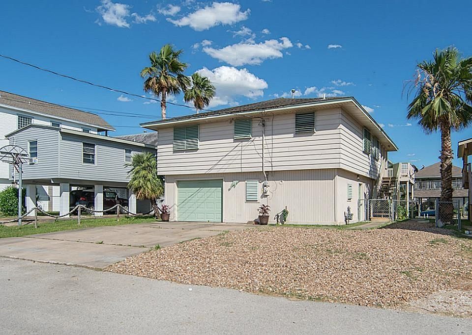 1st image of 19 Dolphin St