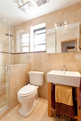 Sold by Brooklyn Bridge | media 7