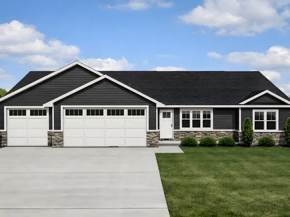3735 Harolds Way, Suamico, WI 54173