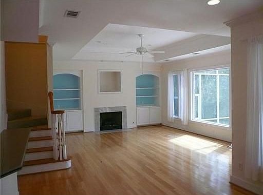 4th image of 605 Mingarry Dr