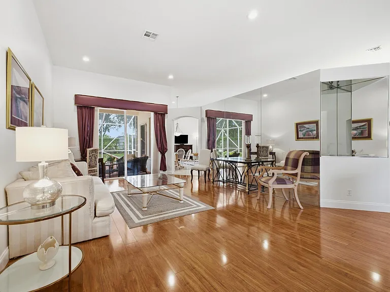 4378 Danielson Dr — Photo 4