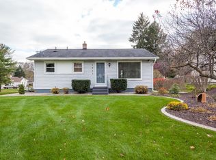 1931 Park Dr, Jackson, MI 49203