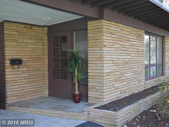 2nd image of 3539 Devon Dr