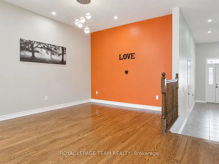 314 Glenbrae Ave — Photo 5