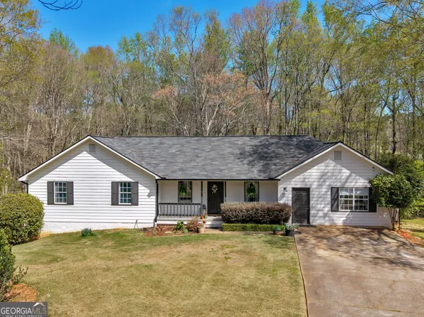 40 Salem Ct, McDonough, GA 30252