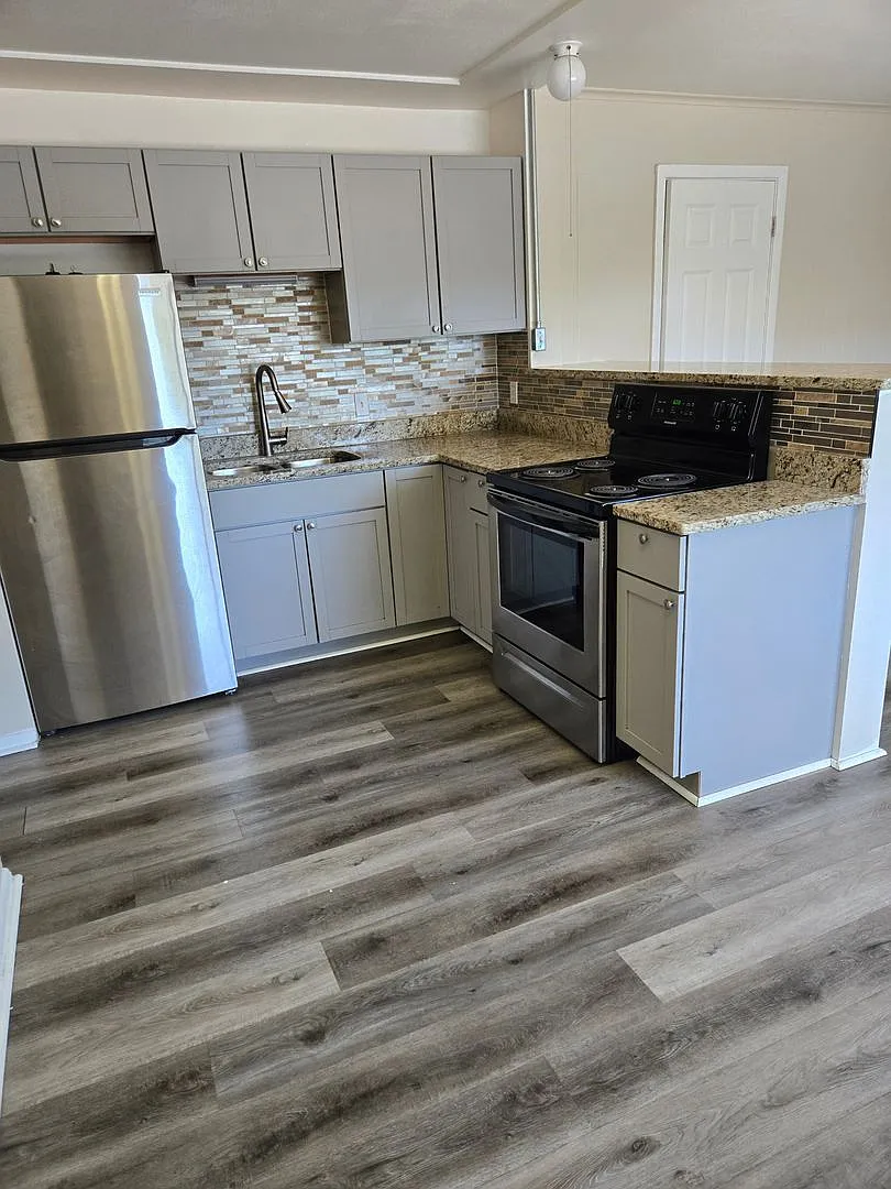 2 bed, 1.0 bath, $1,345 — Photo 1