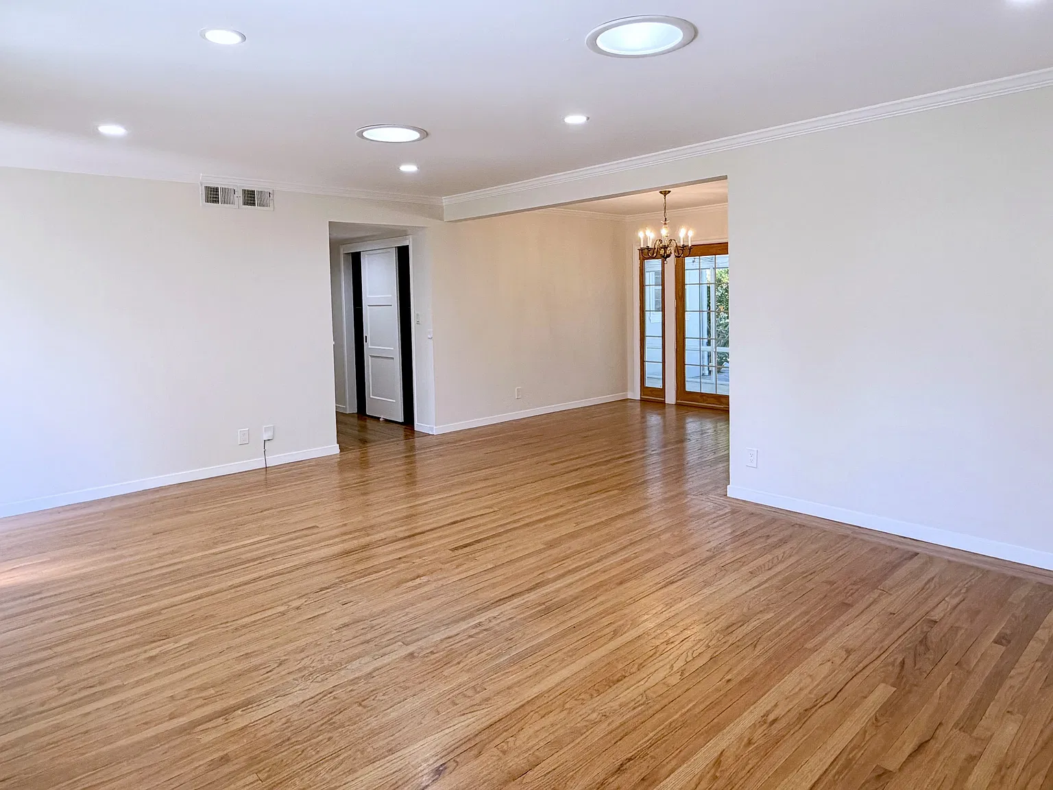 Arboleda Dr, Los Altos — Photo 4