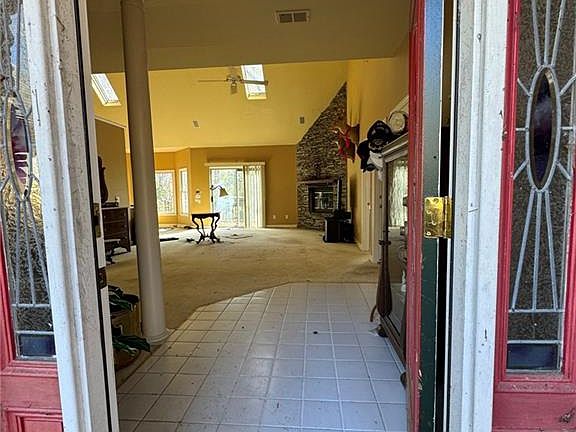 5th image of 3140 Carlton Rd