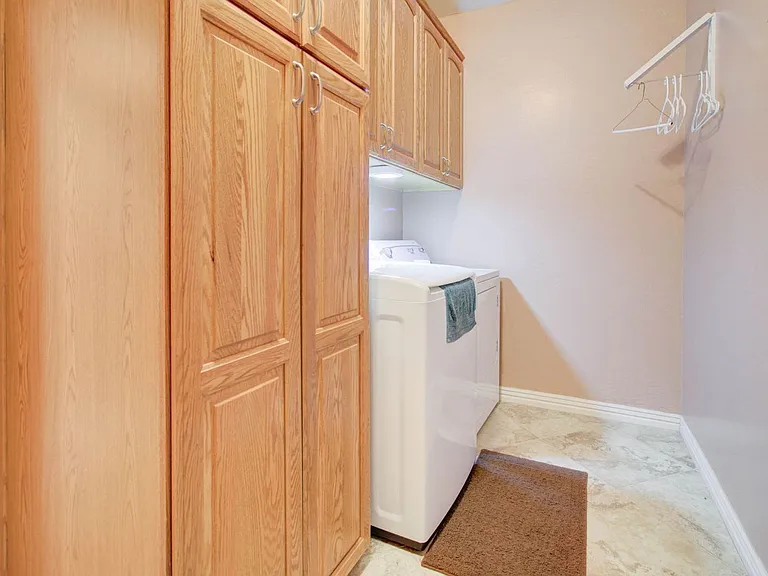 22896 W Arrow Dr — Photo 39
