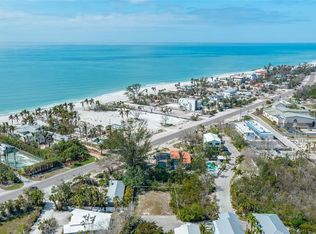 6324 Laguna Dr, Longboat Key, FL 34228