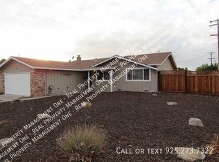 690 Grace St, Livermore, CA 94550