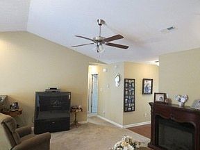 4th image of 101 Sweetwater Ln