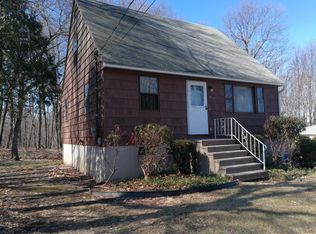 280 Clough Rd, Waterbury, CT 06708