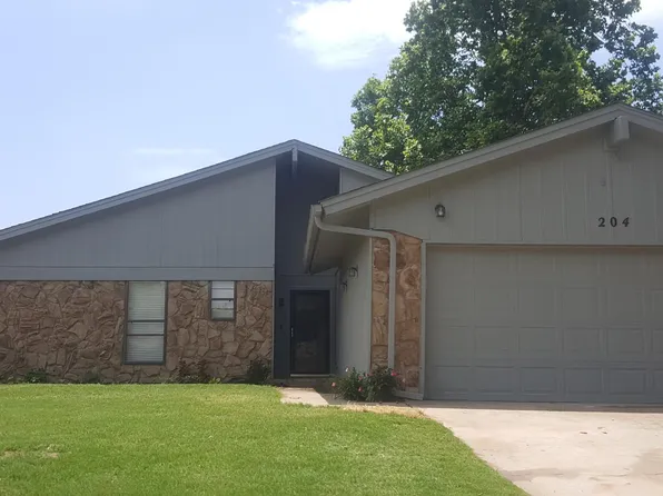 204 Redbud St, Yukon, OK 73099