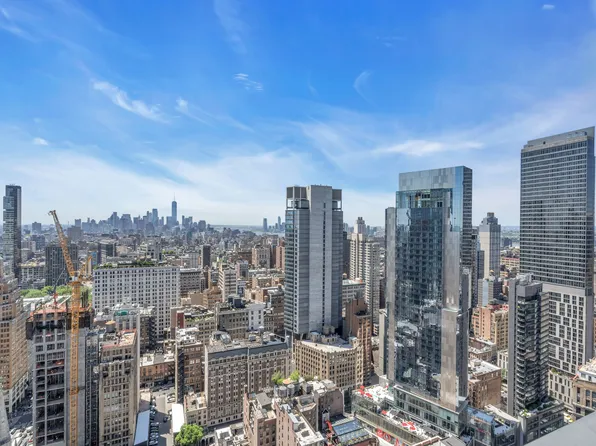 9 West 31st Street image 18 of 20