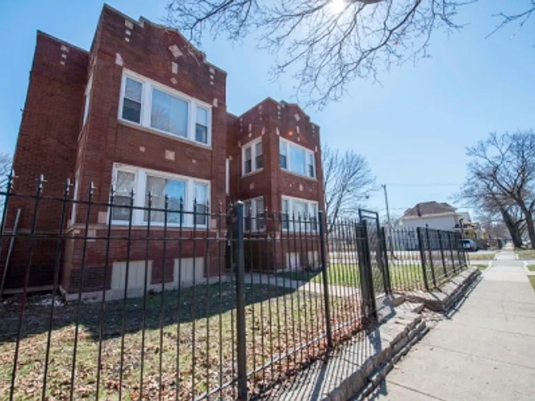 701 N Lotus — Photo 14