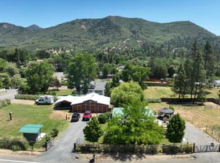 391 Homewood Rd, Grants Pass, OR 97527