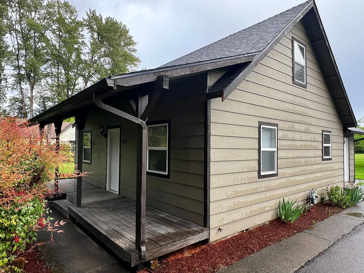 OWN760 — Photo 2